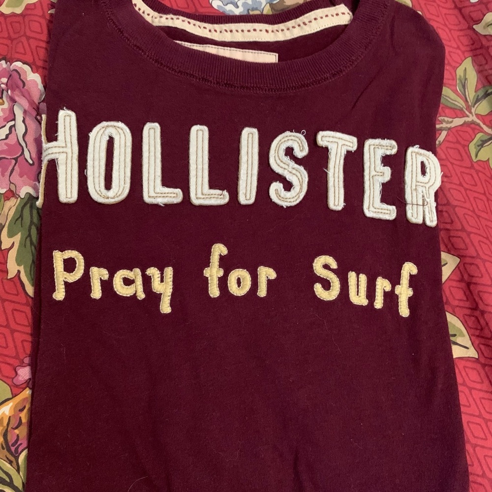 Men’s Hollister XL tee Pray for Surf